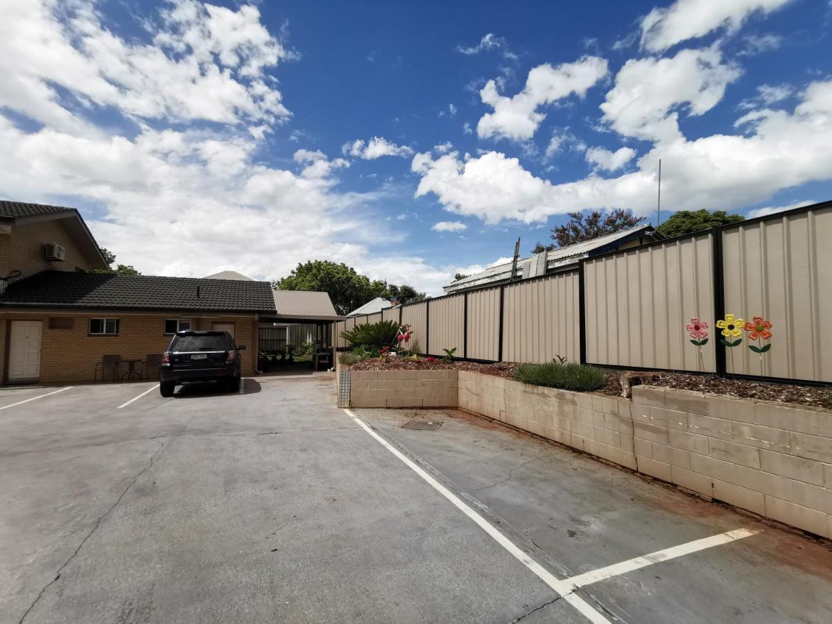 Leichhardt Motor Inn Toowoomba Eksteriør bilde